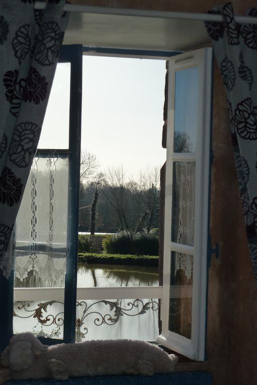 B&B L'Atelier Du Presbytere Saint-Maugan Δωμάτιο φωτογραφία