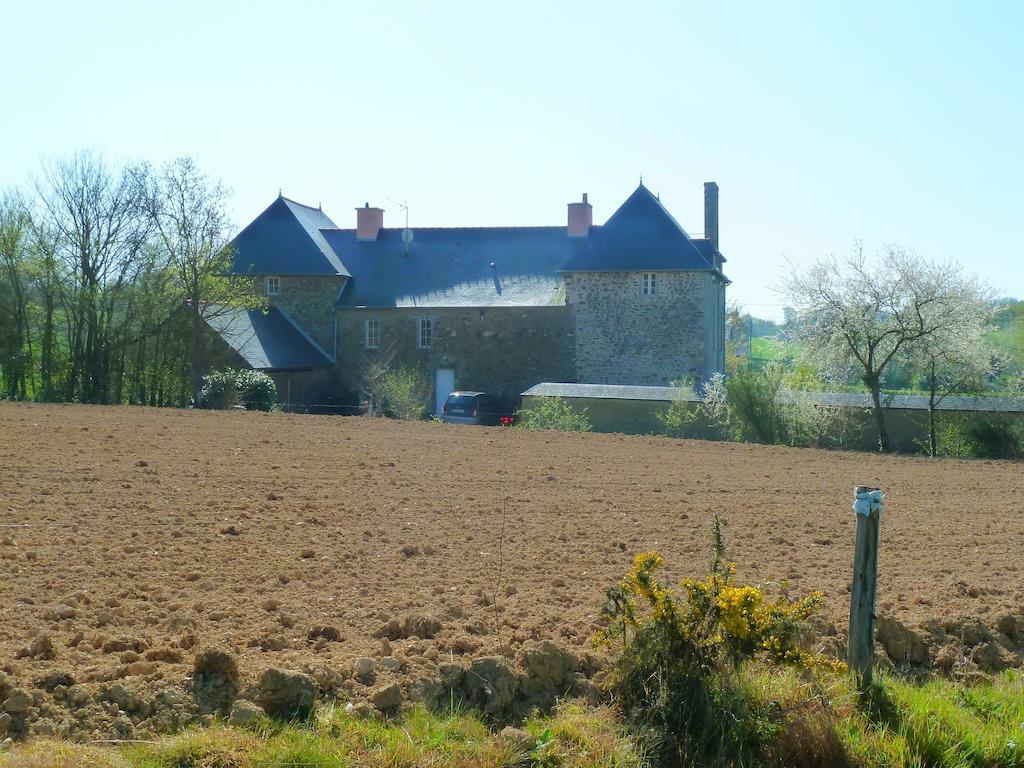 B&B L'Atelier Du Presbytere Saint-Maugan Εξωτερικό φωτογραφία